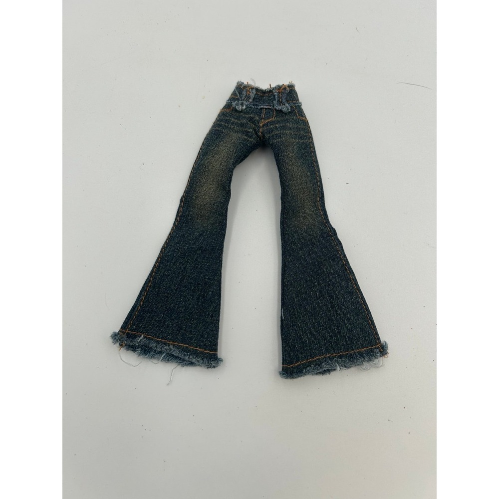 Bratz Style It Cloe flair jeans